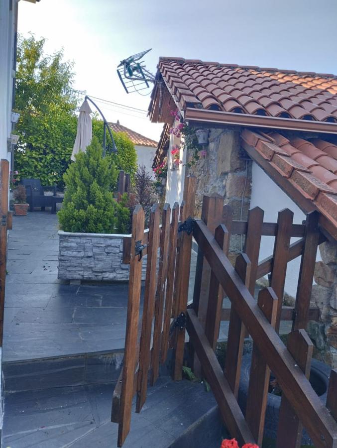 شقة La Casina De Biescas Biescas  المظهر الخارجي الصورة